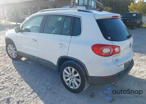 2009 Volkswagen Tiguan S/Se/Sel from USA, damaged, VIN WVGAV75N59W500292